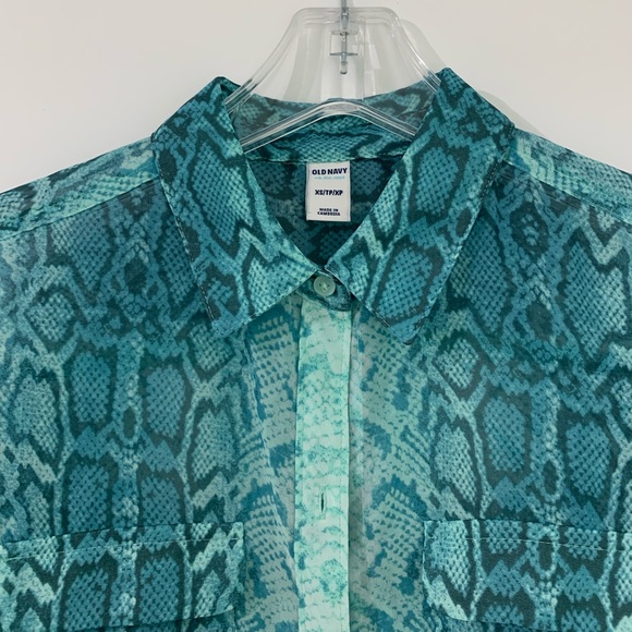 Animal Print Blouse - Picture 3 of 5